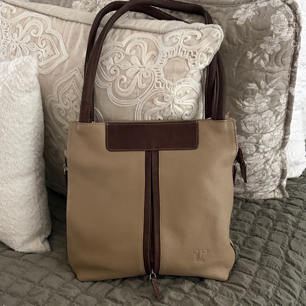 Leather Tote Bag in Taupe with Dark Brown Trim